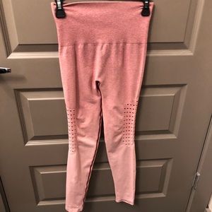 High waisted leggings